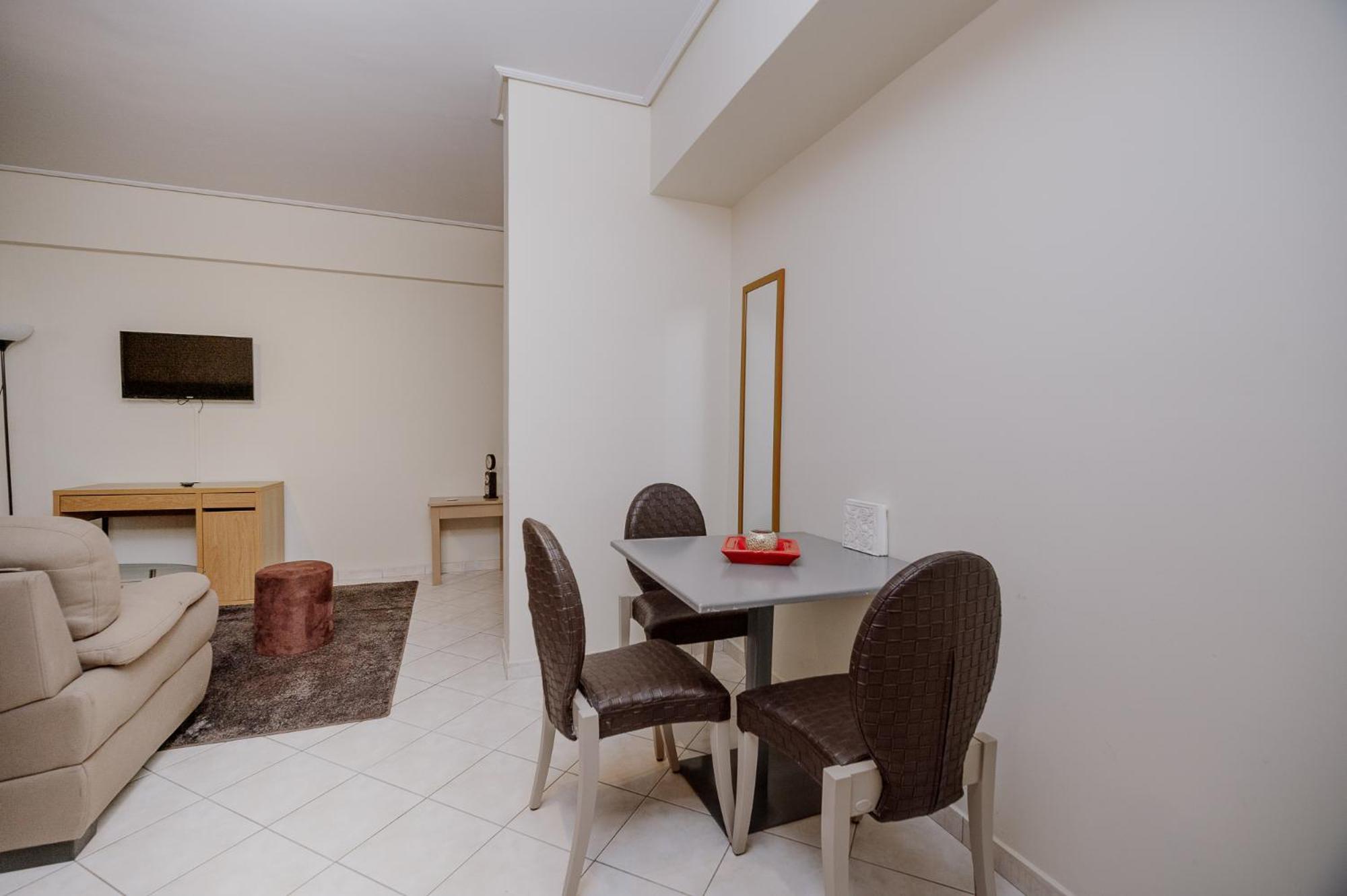 Cozy & Relaxing Apartments-Agia Paraskevi Atene Esterno foto